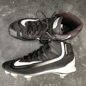 Nike Hurrache Black and White Baseball Cleats Size 10